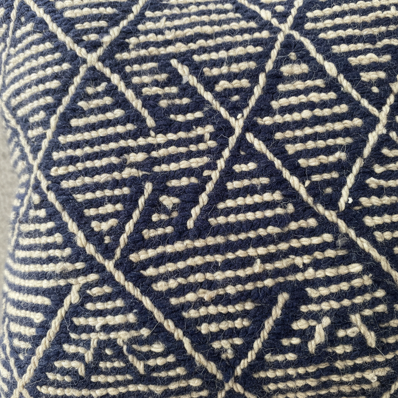 Atlas Lines Detail